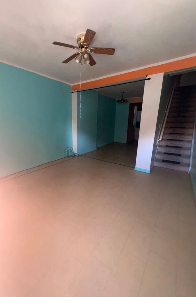 Photo - Section 8 Eligible-Spacious 3-4 Bedroom House, Yard, Parking-York City SD