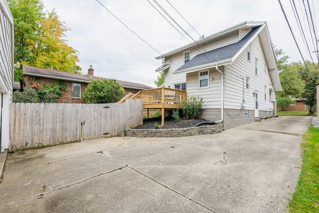 Photo - 246 Wayne Ave