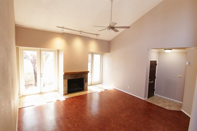 Photo - 2602 Rice Boulevard