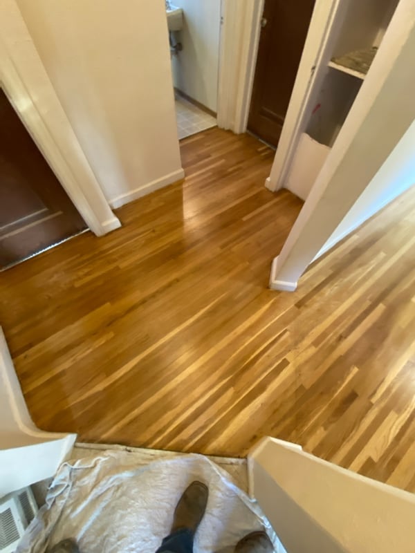 Photo - 212 2nd Ave W