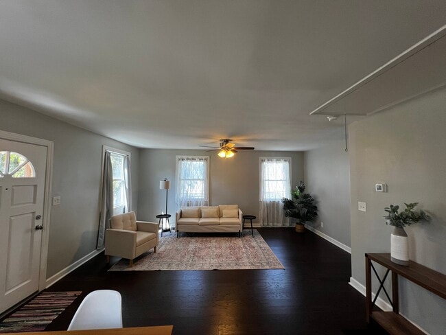 60 Jay St
