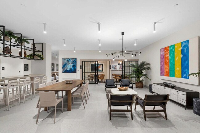 Photo - 225 N Miami Ave Unidad FL27-ID1429748P