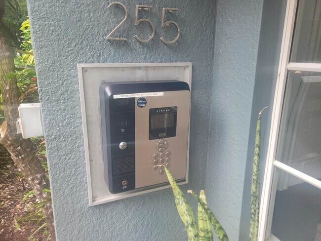Photo - 255 NE 3rd Ave Unit 2303