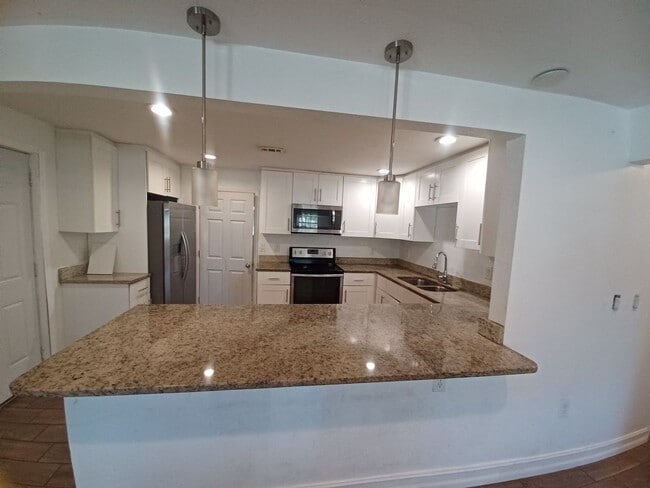 Photo - Priced to Rent 3/2 in Fort Myers