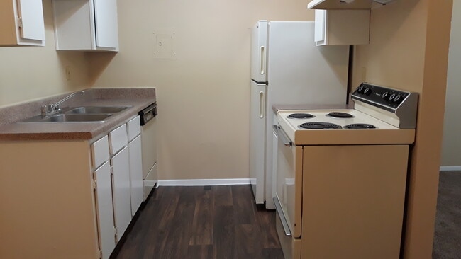 Redbud Trail Apartments