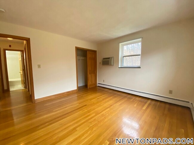 Photo - 282 Grove St Unit 7