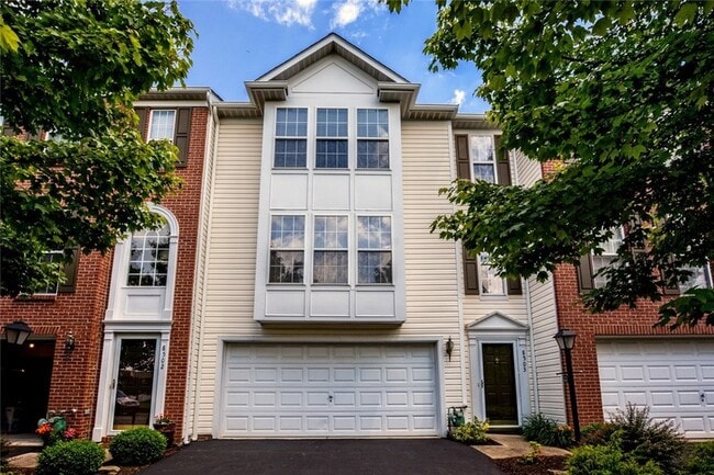 Building Photo - 8503 Club Side Dr Rental
