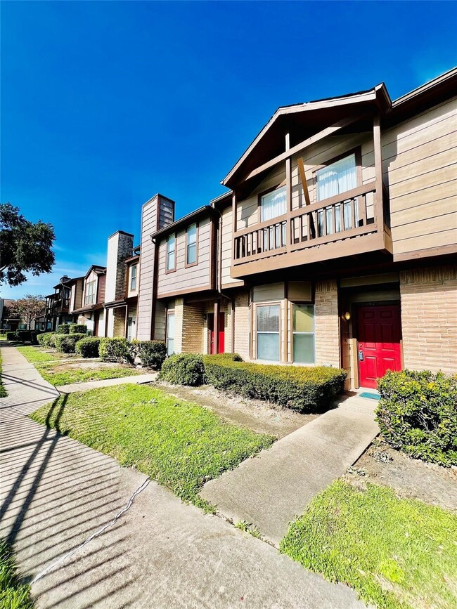 Photo - 12400 Brookglade Cir Unit 63