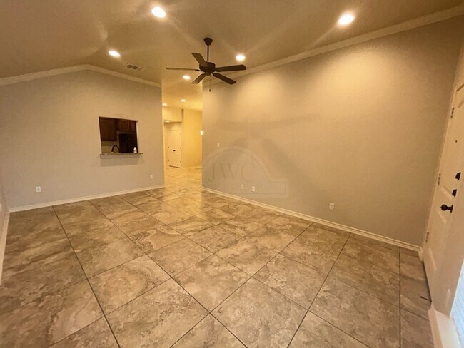 Photo - 5801 Luminous Ln