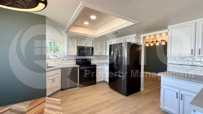 Photo - 6240 E Kelton Ln