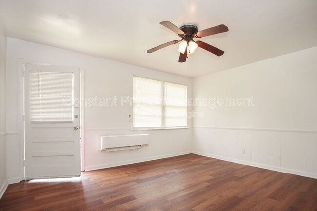 Photo - 1105 Stephens St Unit 1992