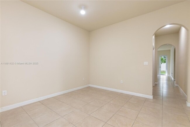 Photo - 9036 SW 170th Pl