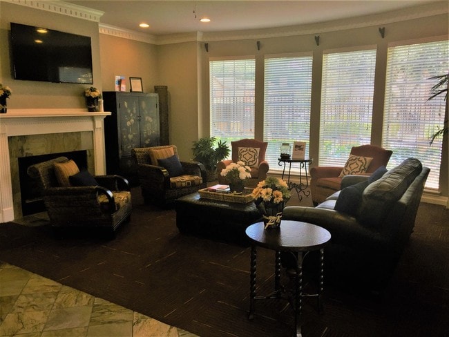 Sendera At Greenway apartments — community photo