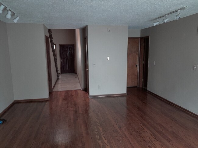 Photo - 10814 W 116th Ter