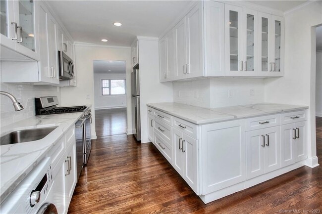 Building Photo - 245 Unquowa Rd Unit APT 130