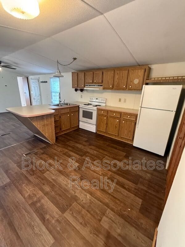 Photo - 530 Springdale Dr Unit Lot 30