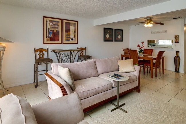 Photo - 929 Ariana St Unit SI ID1597080P