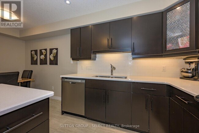 Photo - 1220 Riverbend Rd