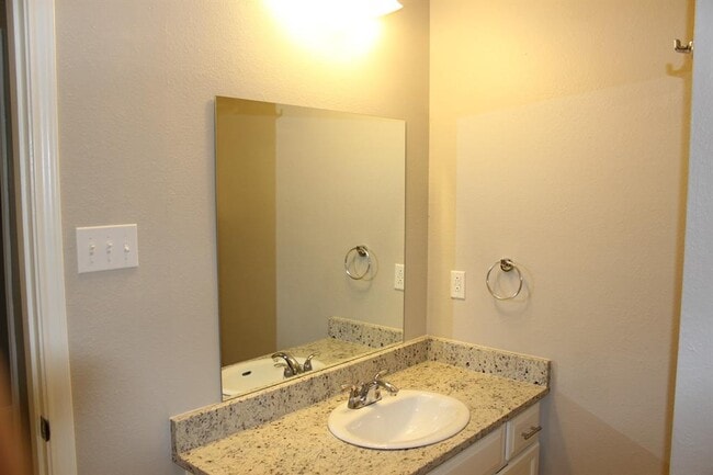 Photo - 2208 Quiet Wood Dr