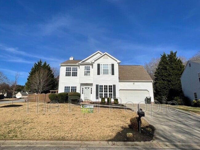 Photo - 201 Fairview Lake Way