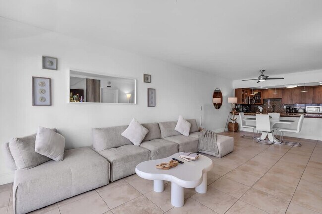 Photo - 19370 Collins Ave Unit ID1372352P