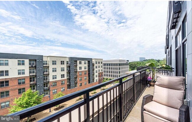 Photo - 145 Riverhaven Dr Unit 433