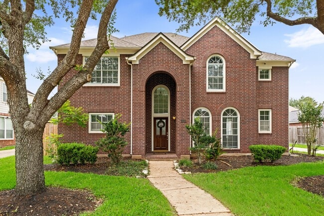 Building Photo - 2122 Hill Canyon Ct
