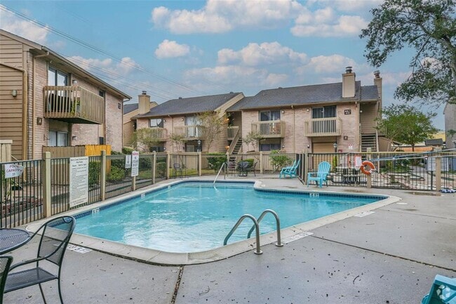 Building Photo - 4747 Allendale Rd Unit 24 Rental