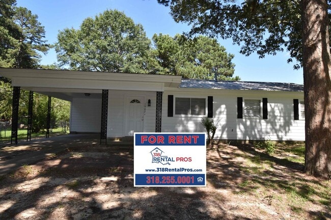 3 Bedroom 1 Bath with lots of Updates! - 3 Bedroom 1 Bath with lots of Updates! House