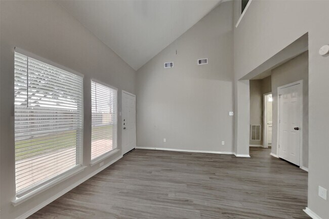 Photo - 3256 Rachel Ln