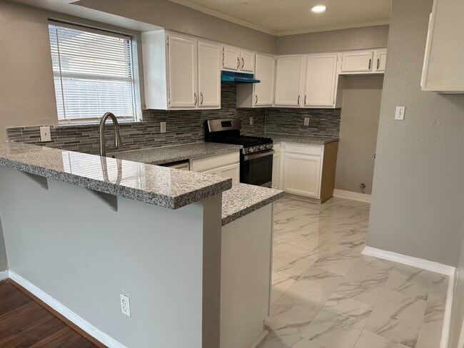 Photo - 3023 Mosby Dr