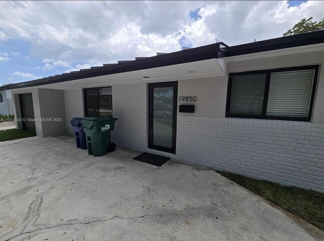 Photo - 19850 Franjo Rd Casa