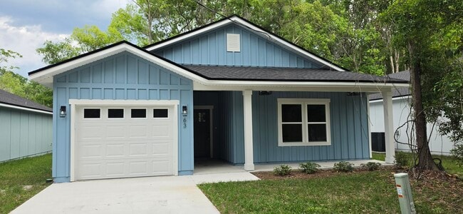 Building Photo - 63 Delmonte St