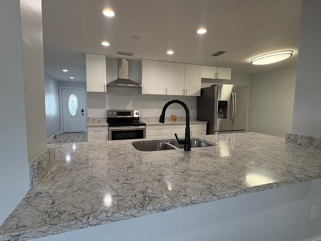 Photo - 27989 Lance Dr