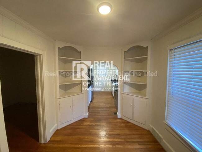 Photo - 1223 Ebert St