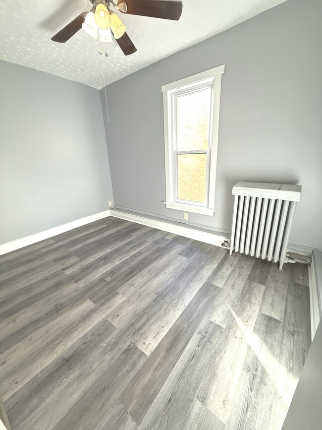 Photo - 1723 Emerson St Unit 1