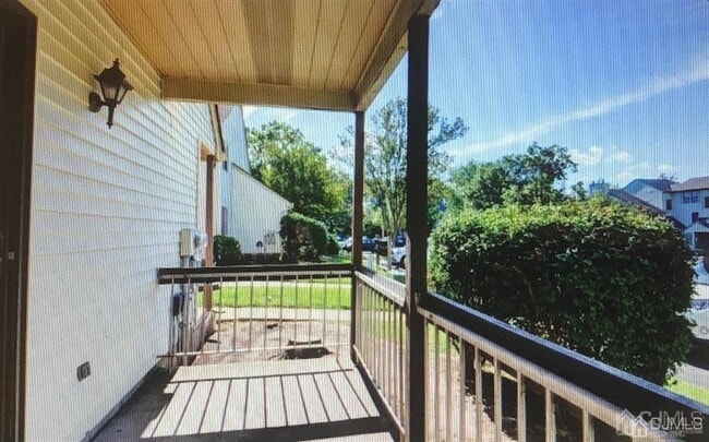 Photo - 1003 Woodbridge Commons Way