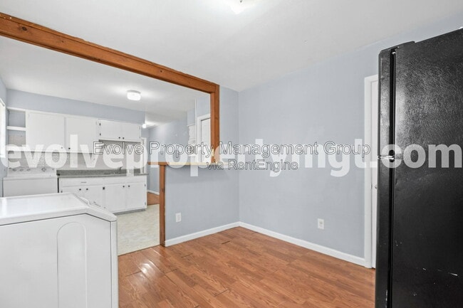 Photo - 2020 Vinton Ave