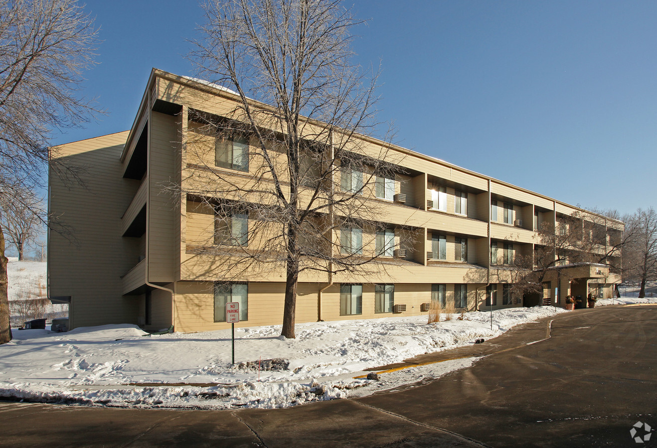 Photo - NHHI Lafayette Plaza Apartments