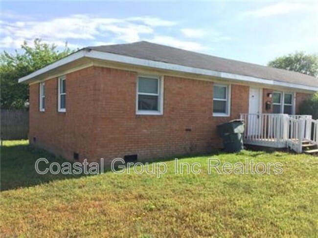 Photo - 9533 19th Bay St