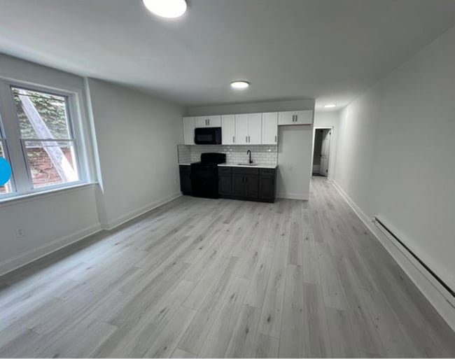 Photo - 2702 W 7th St Unit 1