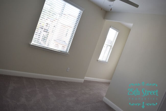 Photo - 2509 Villa Terrace Ln