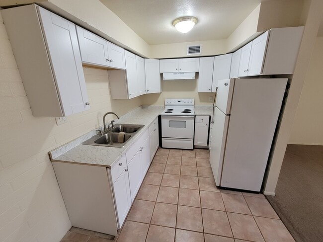 1805 Bimini Ln Unit B1805-4
