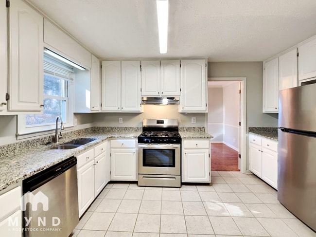 Photo - 141 McElroy Rd