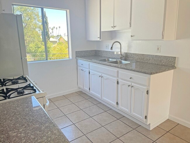 Photo - 407 N Avenue 50 Unidad 407 N AVE 50 #211