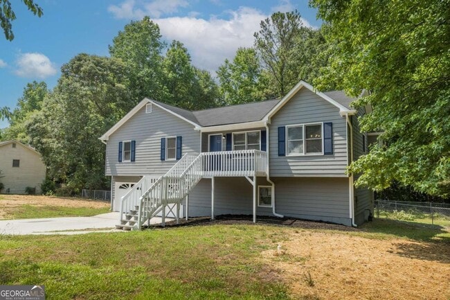 Photo - 493 Silverthorne Cir
