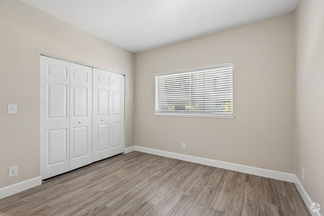 2BR, 2BA - 1040SF - Primary Bedroom