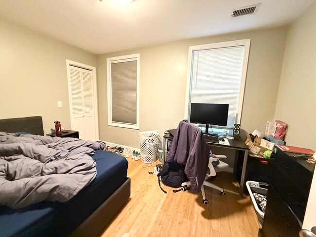 Photo - 110 Chester St Unit 1