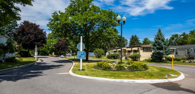 Photo - 49708 Au Lac Dr W