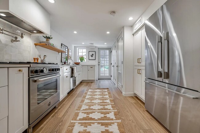 Photo - 333 7th St
